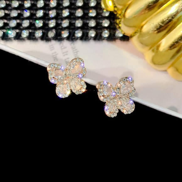 *NEW 18K Yellow Gold Diamond Butterfly Earrings B - Picture 11 of 11